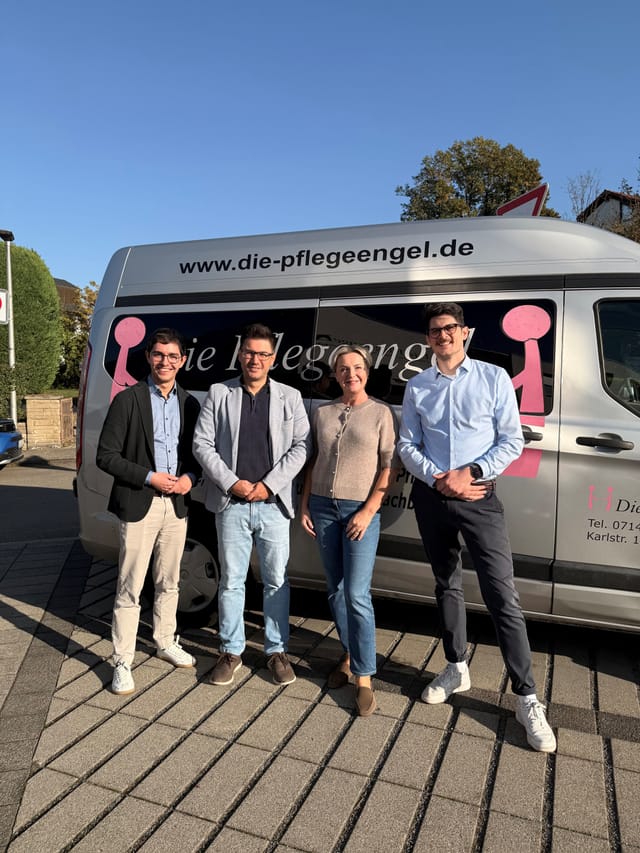Tayfun Tok besucht die Pflegeengel in Steinheim